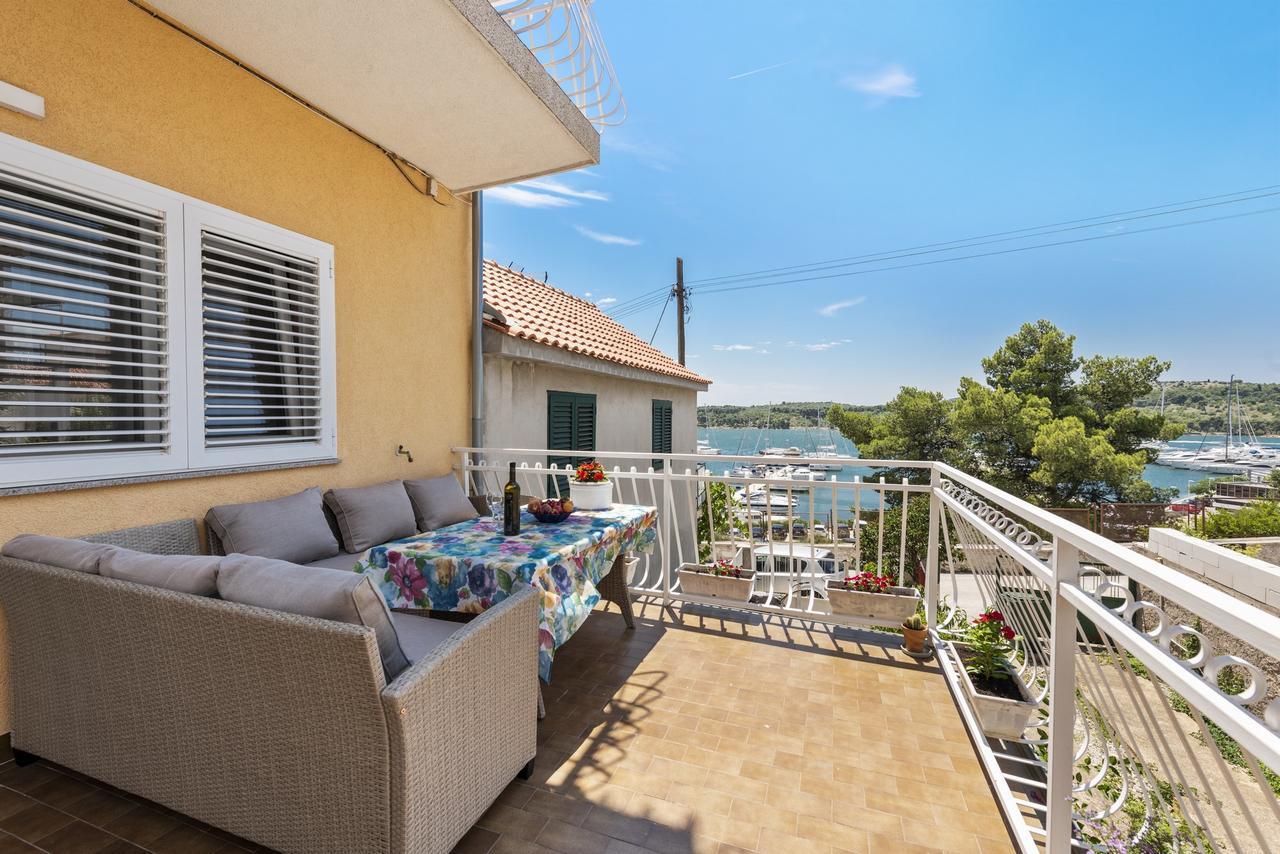 Apartments Tara, Sibenik - Mandalina Εξωτερικό φωτογραφία
